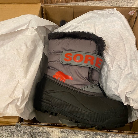 Brand New in the box, Kids Sorel Snow Boots - Picture 5 of 8